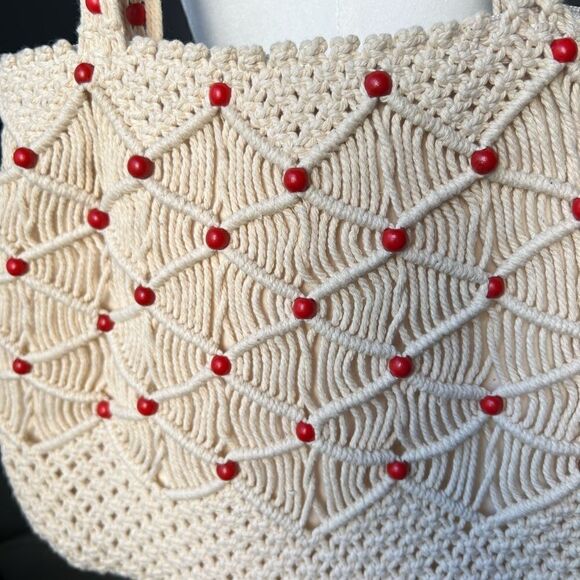 Macramé purse with red beads - Picture 5 of 5